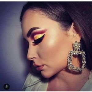 Brand new womens earrings stylish trend